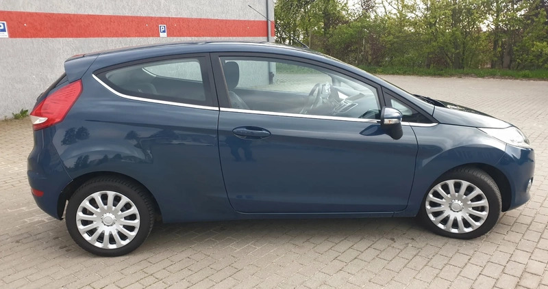 Ford Fiesta cena 14999 przebieg: 220000, rok produkcji 2009 z Elbląg małe 596